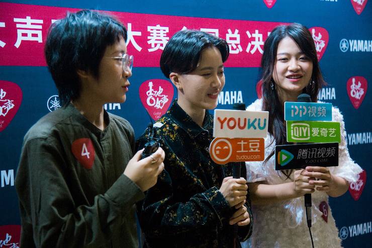 第四屆“狗萬吉他女聲彈唱大賽”總冠軍出爐<br />溫格奪冠，董冬冬擔任評委